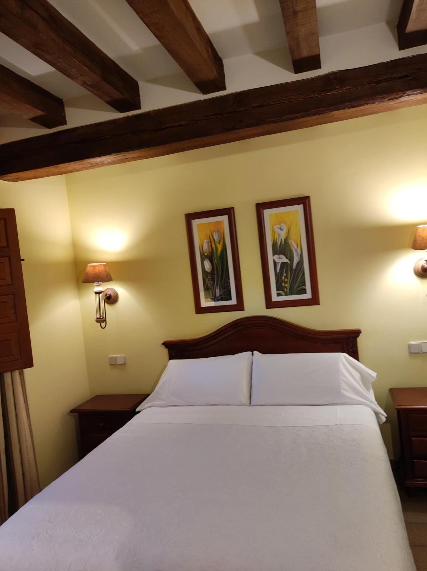 Hostal Posada La Panadera Sepúlveda Dış mekan fotoğraf