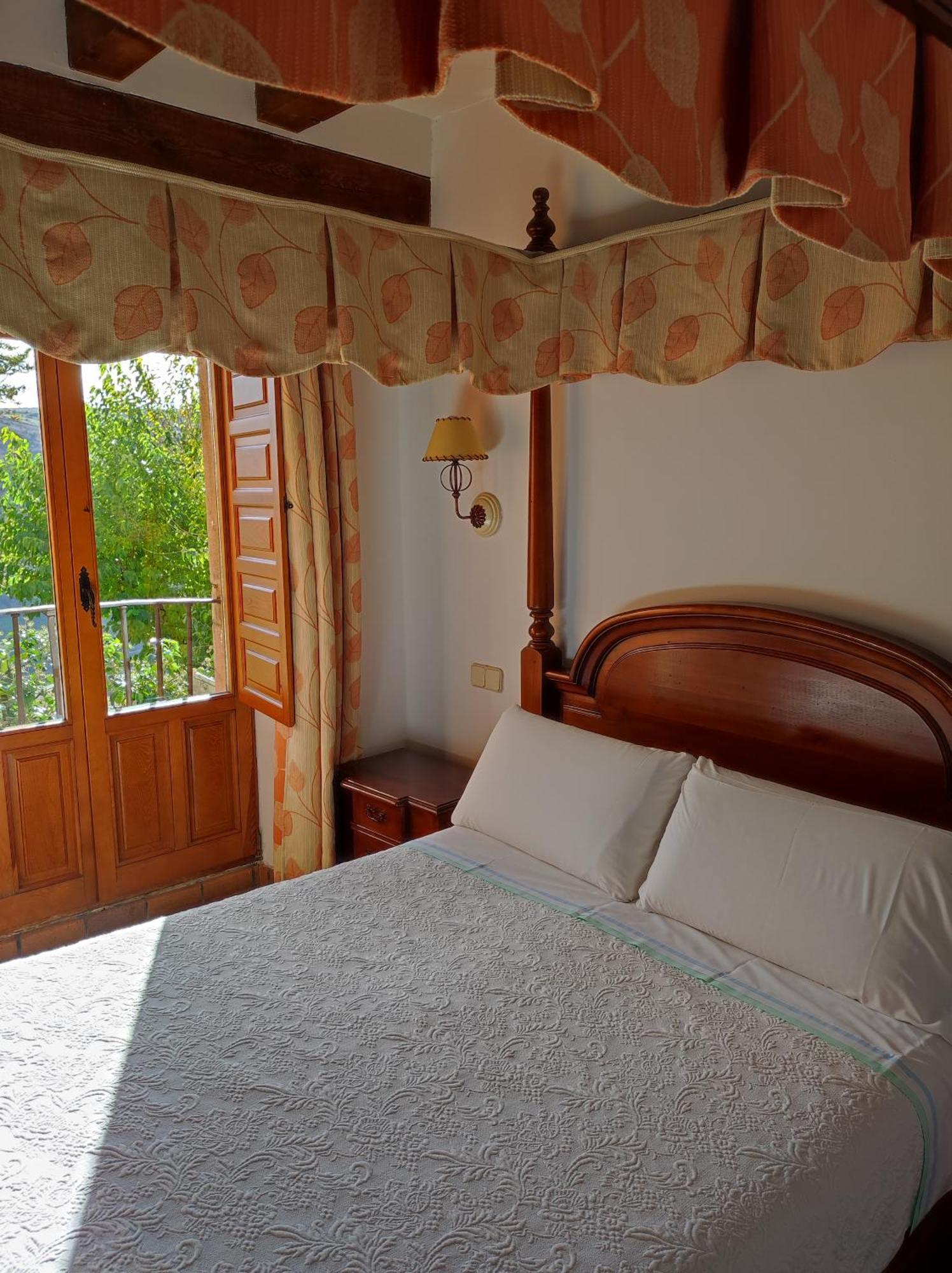 Hostal Posada La Panadera Sepúlveda Dış mekan fotoğraf