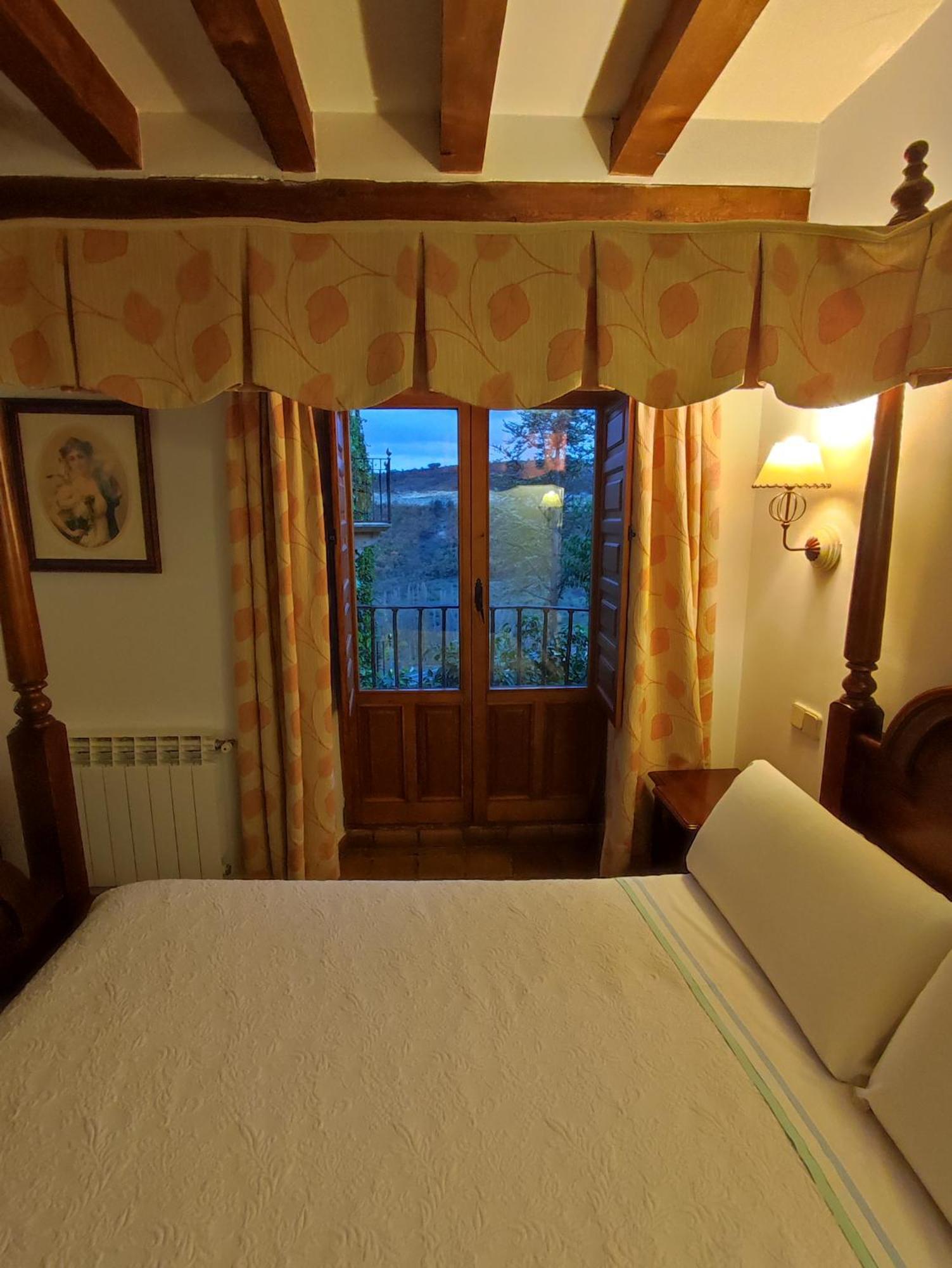Hostal Posada La Panadera Sepúlveda Dış mekan fotoğraf